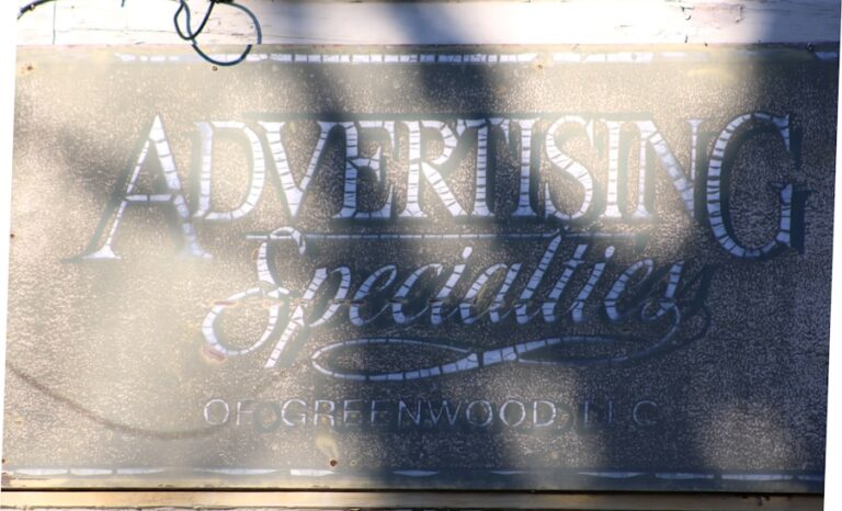 Photo "The secrets of marketing through social media ads to attract a relevant audience"