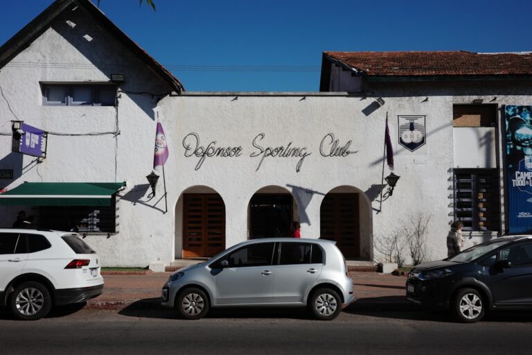 Photo community building