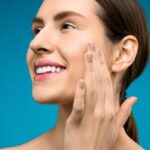 Colagen peptide cu acid hialuronic: ce trebuie să știi înainte de alegerea unui supliment pentru pie